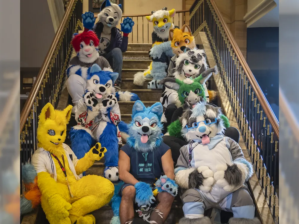 Daza’s Fursuit Family at FURUM 2022